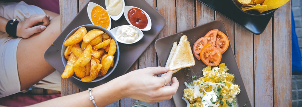 Restaurants & Hotels Restaurants & Hotels