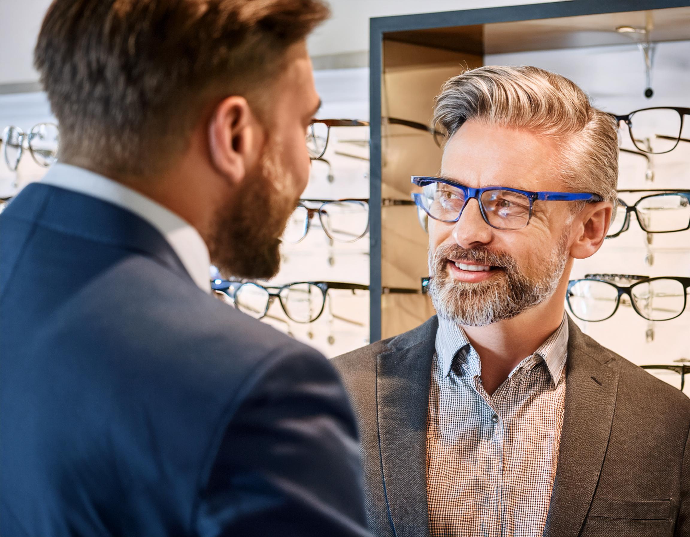 Beratung-f-r-Deine-Sehbed-rfnisse-findest-Du-nat-rlich-bei-den-TOP-Optikern-aus-Emmendingen