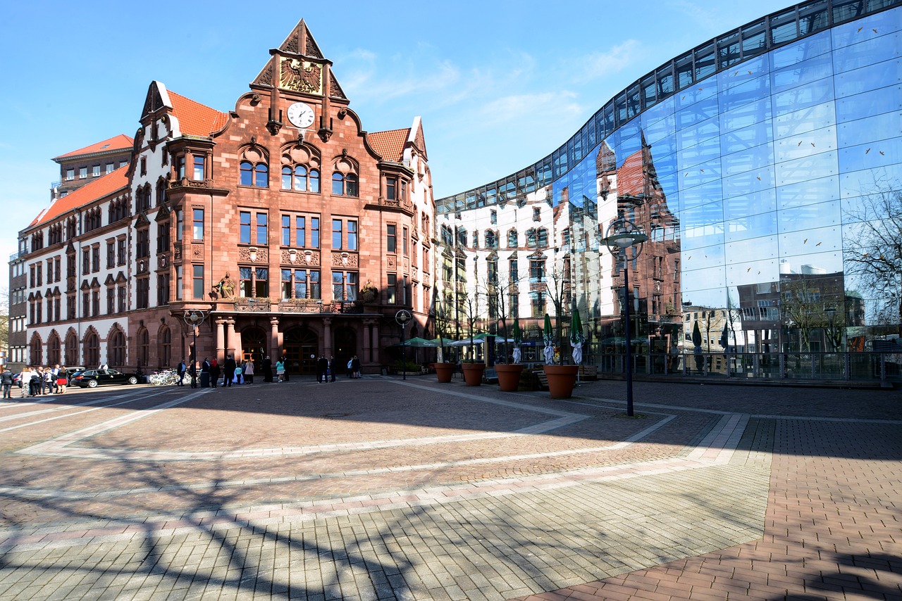 Bummeln-gehen-in-Dortmund-eine-Stadt-mit-vielen-Shopping-M-glichkeiten