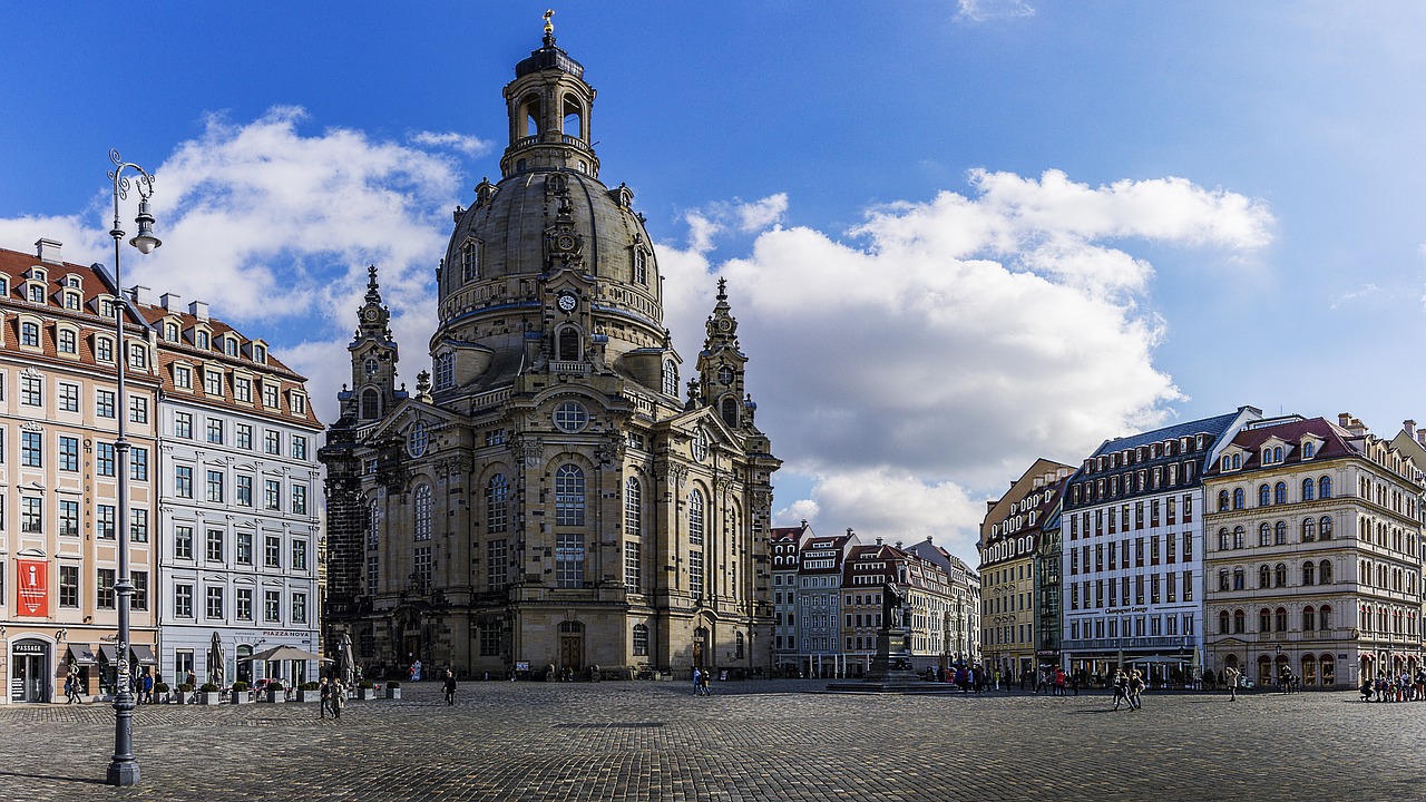 In-Dresden-bummeln-und-shoppen-anzeiger24-de-gibt-die-besten-Tipps