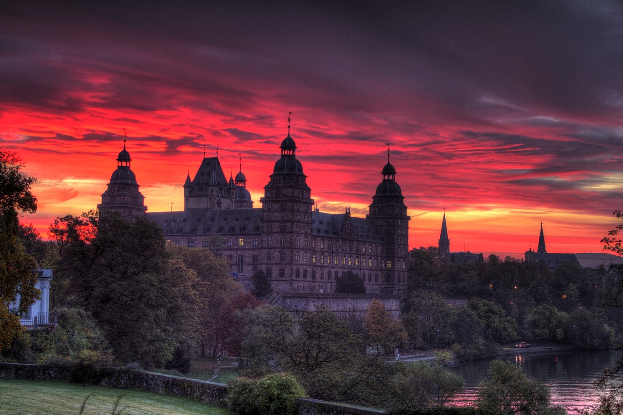 Schloss-Aschaffenburg-warum-nicht-auch-eine-Schlossbesichtigung-machen