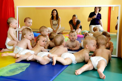 DRK Familienbildung Hilden PEKIP DRK Familienbildung Hilden PEKIP