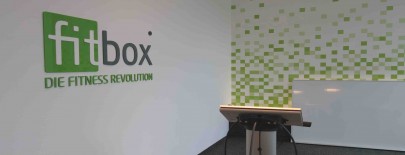 Zirka 50 fitbox Studios gibt es deutschlandweit Zirka 50 fitbox Studios gibt es deutschlandweit